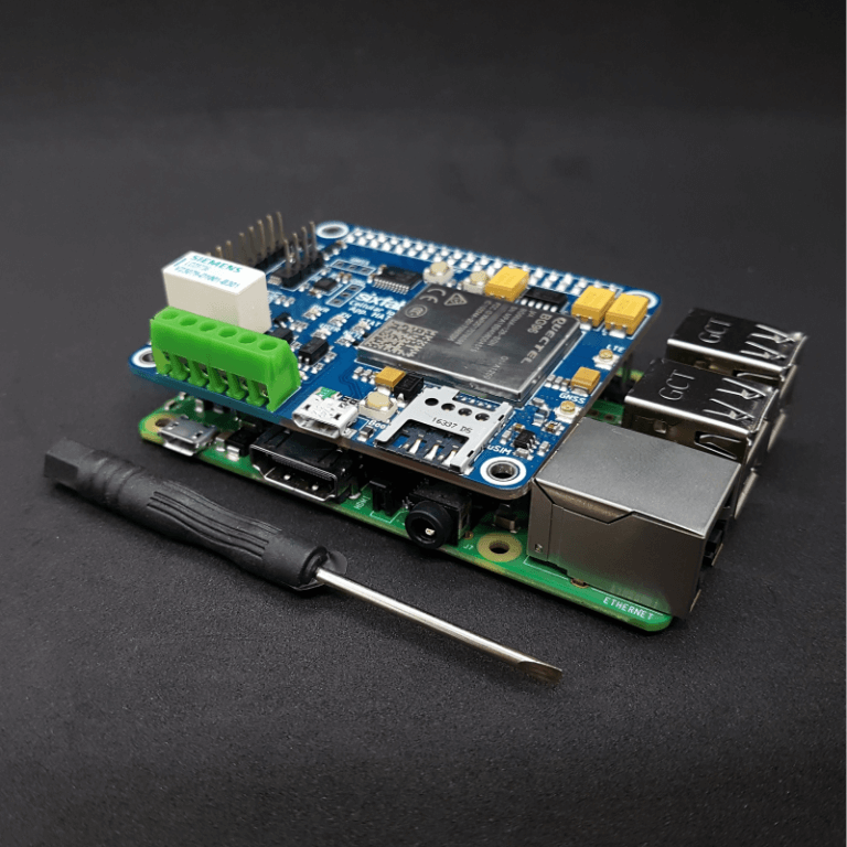 Iot sensors. Raspberry Pi LTE. Сенсор шилд для Raspberry Pi.. Силовая плата расширения DXL-IOT. Тестер сети NB-IOT