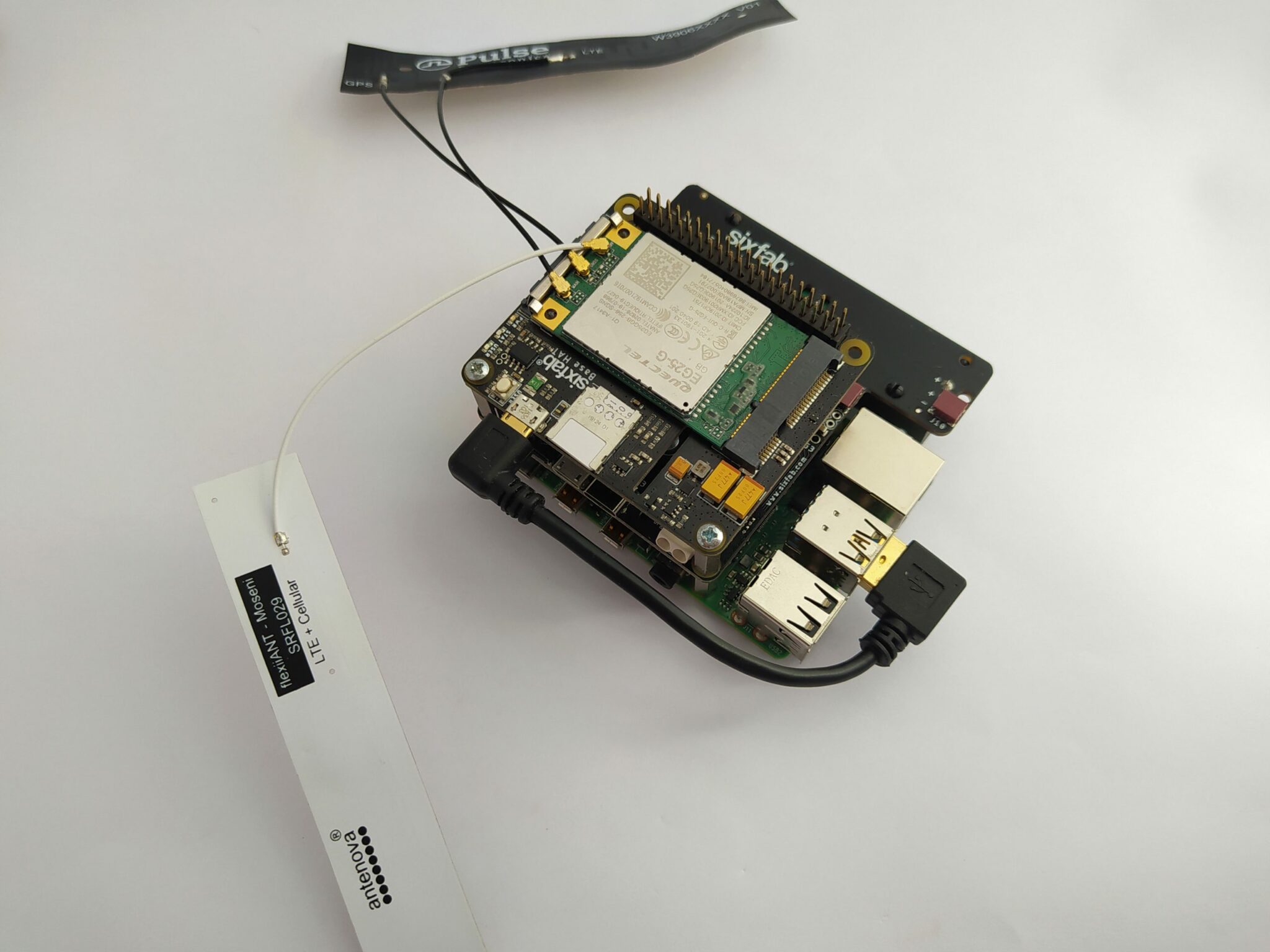 Raspberry Pi 4G/LTE Modem Kit Sixfab