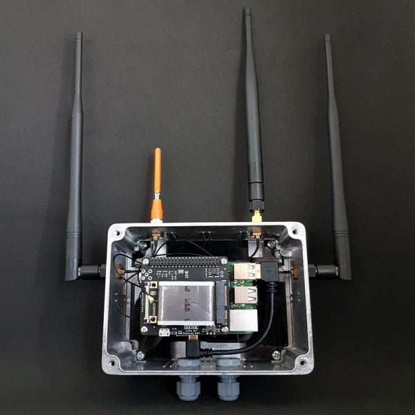 LoRa Raspberry Pi Cellular Gateway Development Kit *Retired* - Sixfab