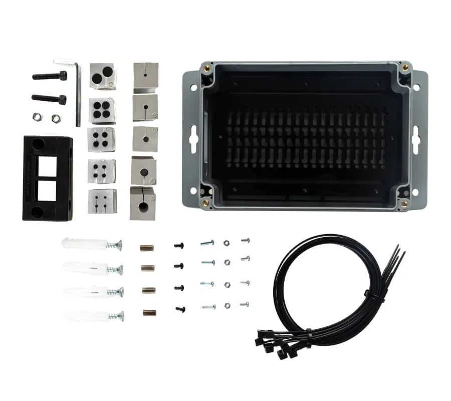 Sixfab IP65 Outdoor Project Enclosure for Raspberry Pi & Development Boards Package Content