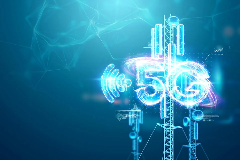 Hologram 5G creative background, cell towers, mobile technology,. 5G network concept, high speed mobile internet, new generation networks. Mixed media. 3D render, 3D illustration.