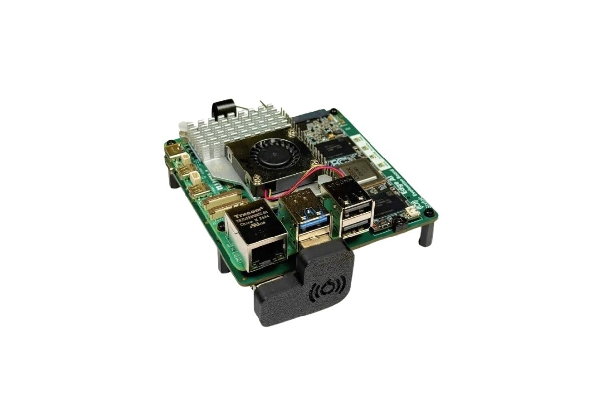 Sixfab Edge AI Expansion Board